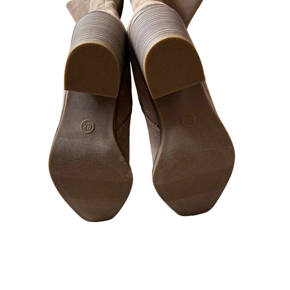 Universal Thread May Tan Faux Suede Tall Block Heel Boots‎ Size 8.NWT